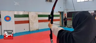 رقابت بیش از ۱۸۰ ورزشکار بسیجی خمینی شهری در جشنواره بومی محلی شهیده واعظی