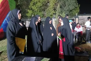 بازدید مسئولین بسیج جامعه زنان سپاه انصارالحسین(ع) از مسابقه میدان یار در بهار