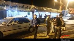 حرکت زائران اربعین در مسیرشلمچه به نجف اشرف
