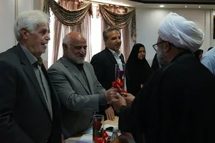 فرمانده سپاه الغدیر از مدیر و معلمین مدرسه خاتم الانبیاءتقدیر و تشکر کرد