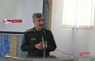 دفاع جوانان از انقلاب همچنان ادامه دارد