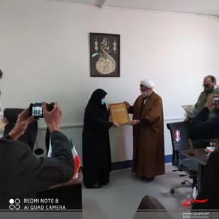 تجلیل از مجاهدان عرصه سلامت شهرستان سرخه