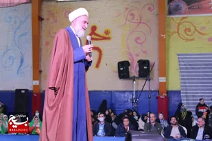 در کشوری زندگی می کنیم که بیشترین امکانات را برای موفقیت یک دختر دارد