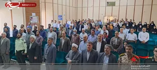 انقلاب اسلامی دست متجاوزان را از کشور کوتاه کرد