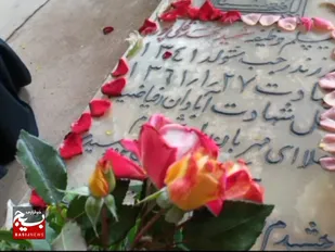 غبار روبی گلزار شهدا توسط جهادگران مسجدسلیمان