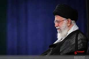 تسلیت رهبر معظم انقلاب درپی درگذشت پدر سردار سلیمانی