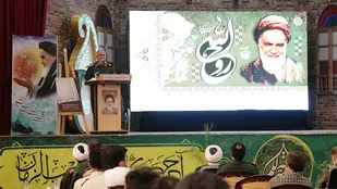 برگزاری مراسم سالروز ارتحال امام خمینی (ره) در بوشهر