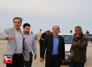 بازدید عیدانه فرماندار بندرهندیجان و تبریک به مسافران نوروزی+عکس