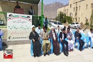 فعالیت ۱۰۰ گروه جهادی در خاش/ بهره برداری از خانه محرومین در خاش