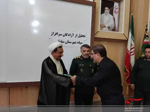 تکریم جامعه ایثارگران وظیفه همه است
