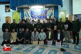 تجلیل از قهرمانان سپاه و بسیج لرستان با حضور نماینده ولی فقیه در استان لرستان و فرمانده سپاه استان