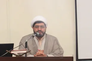 اصل ماندگاری دین حماسه است