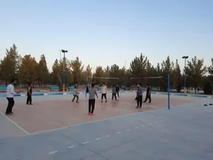 ورزش صبحگاهی نوجوانان بسیجی پایگاه شهید شیرودی در بام میبد