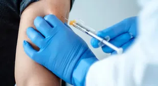 راه&zwnj;اندازی هفتمین مرکز تجمیعی واکسیناسیون کرونا در دزفول