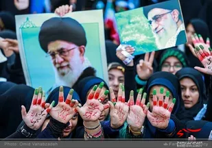 13 آبان نماد استکبار ستیزی /چهره واقعی دانشجوی ایران با علم و فرهنگ گره خورده