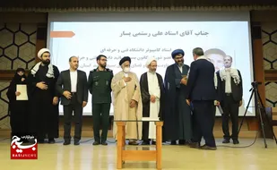 همایش بسیج اساتید همزمان با سراسر کشور در قم برگزار شد