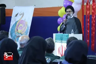 زنگ سپاس از مقام معلمان مدرسه احمدی روشن فردیس نواخته شد+تصاویر