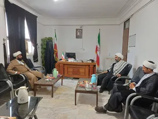 دیدار رئیس عقیدتی و سیاسی دریابانی با مسئول دفتر نمایندگی ولی فقیه در سپاه قشم