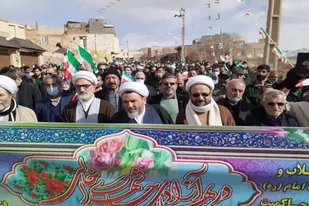حماسه حضور مردم مهدیشهر در راهپیمایی ۲۲ بهمن