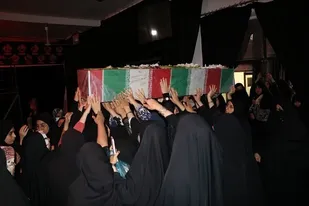 چه مبارک سحری در حسینیه شهدای قرچک ...