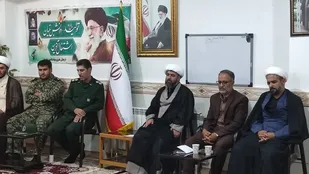 دیدار جمعی از سپاهیان با امام جمعه شهرستان ماهنشان