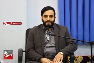 اعطای نشان اقتصاد مقاومتی به ۲۵ شرکت برتر مازندران / برگزاری اردوهای راهیان پیشرفت در مراکز تولیدی