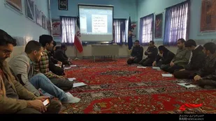 روشنگری و آگاه&zwnj;سازی از وظایف فرماندهان پایگاه&zwnj;های بسیج