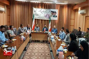 نشست خبری رئیس حوزه قضایی بخش خزل به مناسبت هفته قوه قضائیه