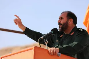 پیام شهدا این است که تسلیم نشویم