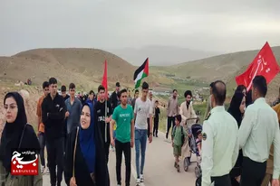 بازدید زائران فامنینی از یادمان بازی دراز غرب کشور