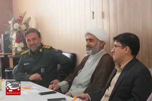 وحدت و انسجام مسئولین در جهت خدمت رسانی به مردم است