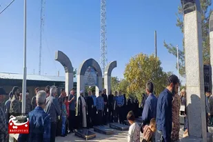 تجدید میثاق بسیجیان صالح آباد با شهدا به مناسبت هفته دفاع مقدس