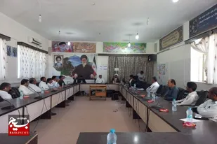 نشست بصیرت&zwnj;افزایی فرهنگیان فنوج