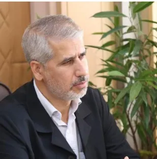 علف زنی حاشیه باغات سنتی قزوین درحال انجام است