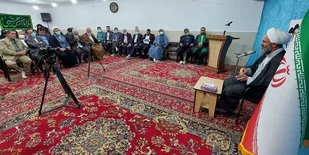مداحان در خط مقدم &laquo;جهاد تبیین&raquo; قرار دارند