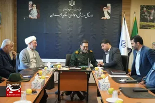 دیدار جمعی از مسئولین سپاه انصارالحسین(ع) با مدیرکل ورزش و جوانان استان
