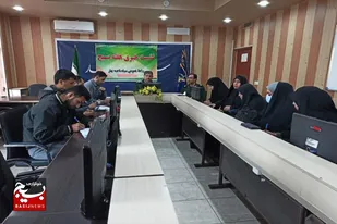 برگزاری نشست خبری فرمانده سپاه ناحیه بهار به مناسبت هفته بسیج