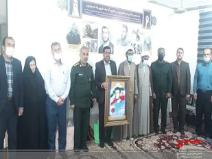 خانواده های شهدای روحانی تنگستان مورد تقدیر قرار گرفتند