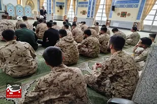 دیدار مسئول و معاون هماهنگ کننده نمایندگی ولی فقیه در سپاه انصارالحسین (ع) همدان با سربازان
