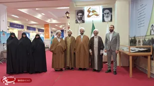 بازدید نماینده ولی فقیه در سپاه پاسداران انقلاب اسلامی و مسئول سازمان بسیج اساتید، طلاب و روحانیون کشور از نمایشگاه &laquo;۴۰ سال بالندگی&raquo;