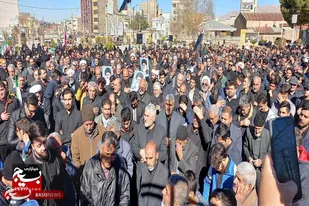 خروش خودجوش نهاوندی&zwnj;ها در پی شهادت رهبر فرزانه انقلاب