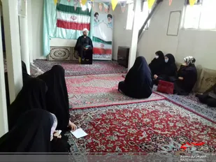 تربیت و راهنمایی فرزندان در جامعه وظیفه خانواده است