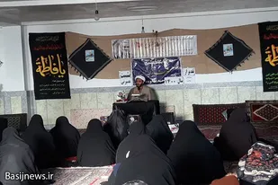 نشست بصیرتی پایگاه علمی زکیه سپاه ناحیه نهاوند