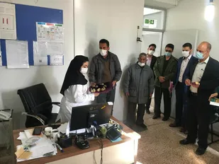 تجلیل بسیجیان از کادر درمان در شاهرود+ تصاویر