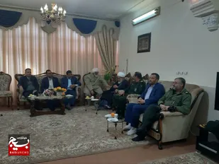 تجلیل از خانواده شهدا در روز بزرگداشت مقام شهیدان+ تصاویر