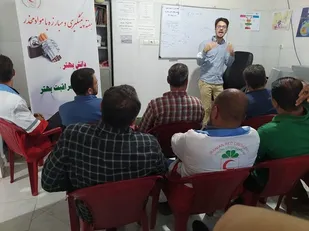 اجرای کارگاه پیشگیری از اعتیاد توسط رزمندگان گردان ۱۱۹ امام حسین ( علیه السلام)