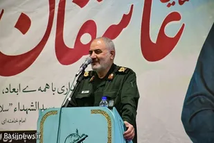 امروز صحنه نبرد ما با دشمن در مسائل فرهنگی، اقتصادی و فضای مجازی است