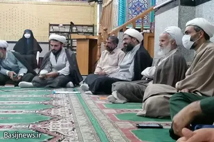 جلسه تخصصی ارکان صالحین پایگاه ولایت با حضور امام جمعه همدان