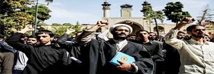 علما، روحانیون و اقشار مختلف مردم در مدرسه عالی شهید مطهری تجمع کردند