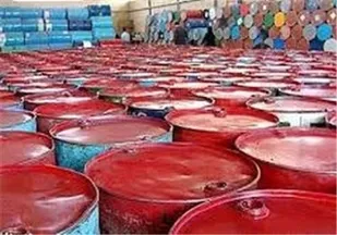 کشف ۱۴۰ هزار لیتر سوخت قاچاق در کارگاه ساخت روغن موتور تقلبی